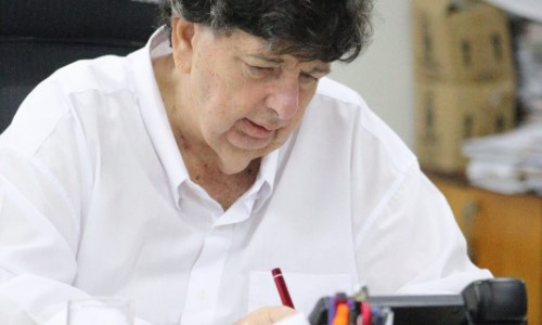 VR: Prefeito Neto anuncia nova antecipação da primeira parcela do 13º dos servidores